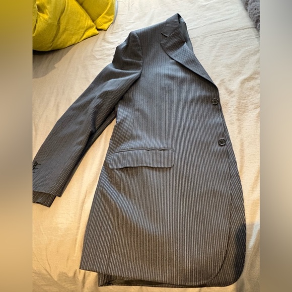 Canali Blue Pinstripe Suit - Picture 4 of 15